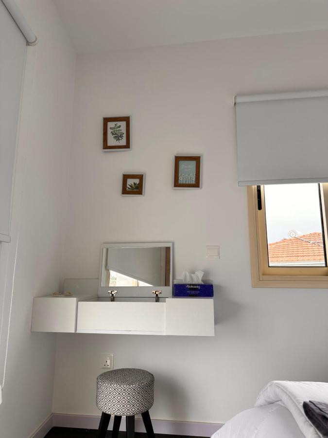 Aphrodites Suite Paphos Esterno foto