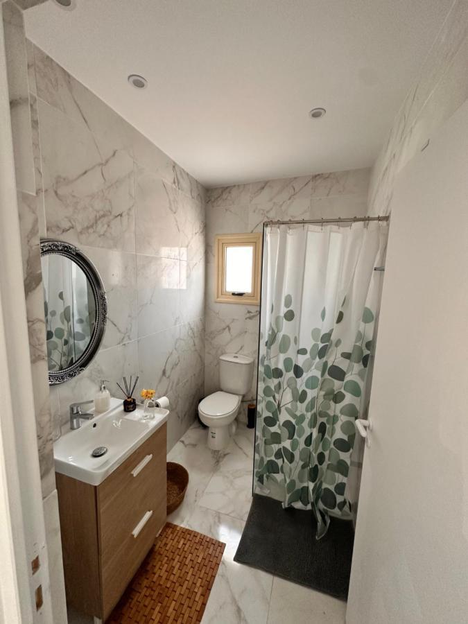 Aphrodites Suite Paphos Esterno foto
